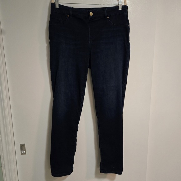 Chico's Denim - Chico's Sz 2 (L) 34x30 Blue Dark Wash Platinum Tapered Classic Stretch Jeggings
